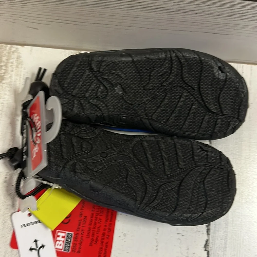 Lifeguard Toddler Water Shoes Size 5-6 NEW
